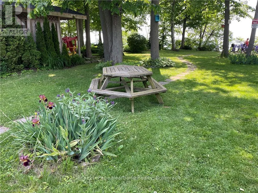 24 ROWAN RD - 77307 BLUEWATER HIGHWAY