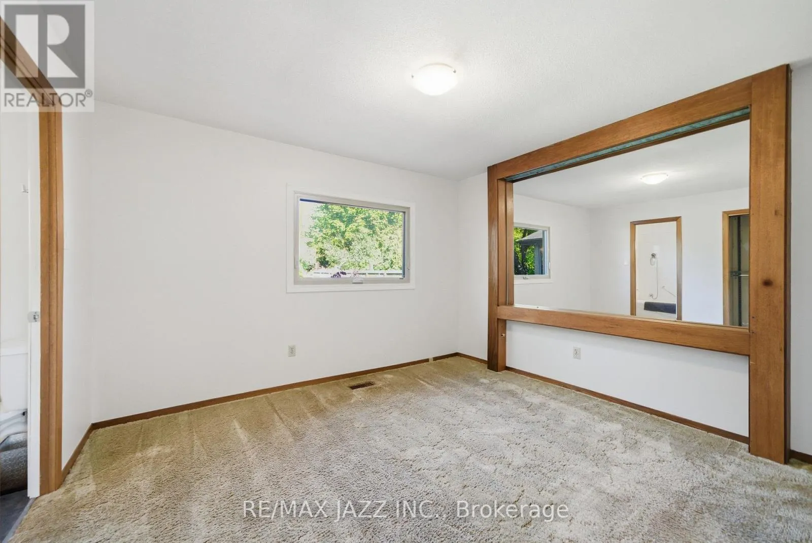 1708 REDWOOD DRIVE