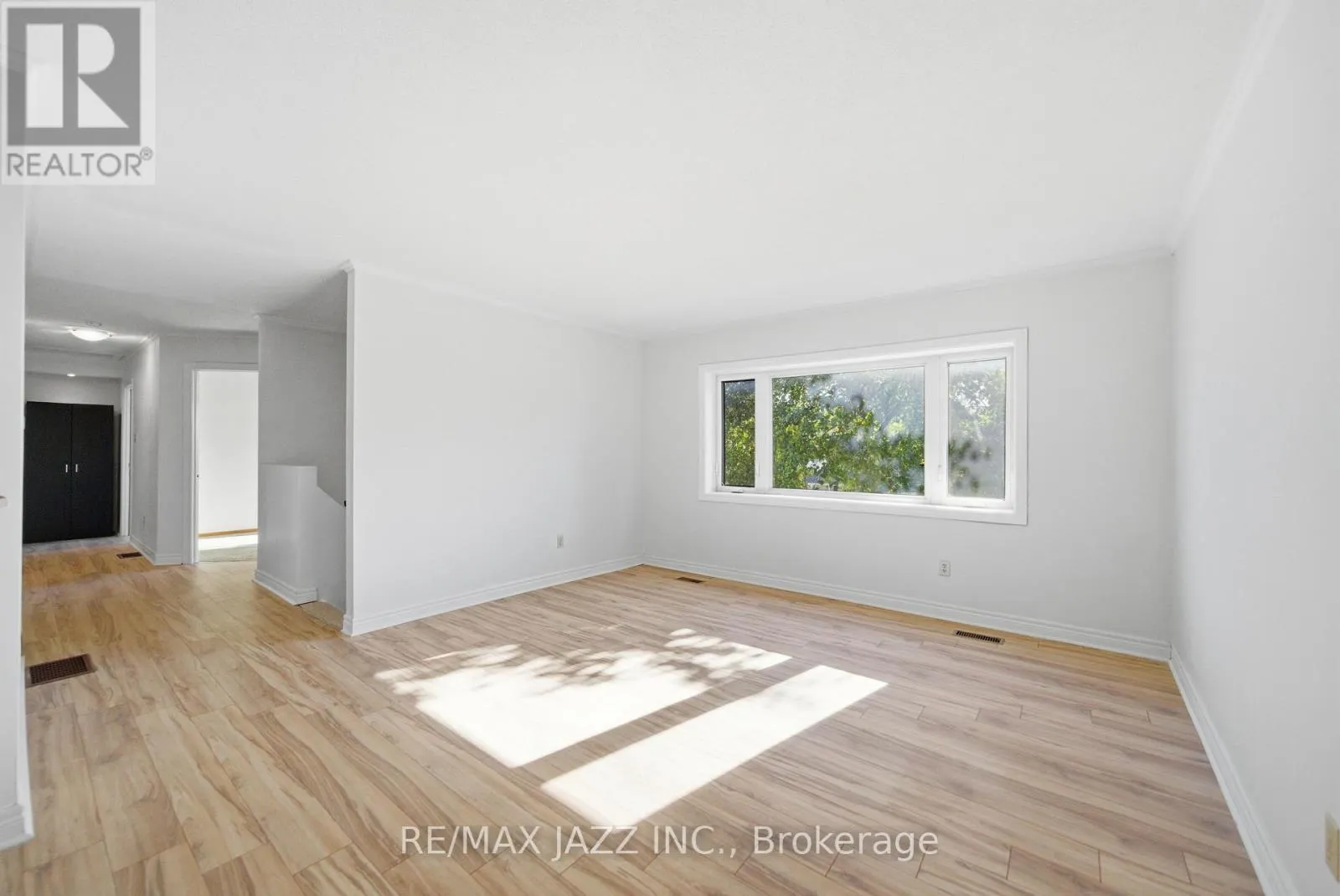 1708 REDWOOD DRIVE