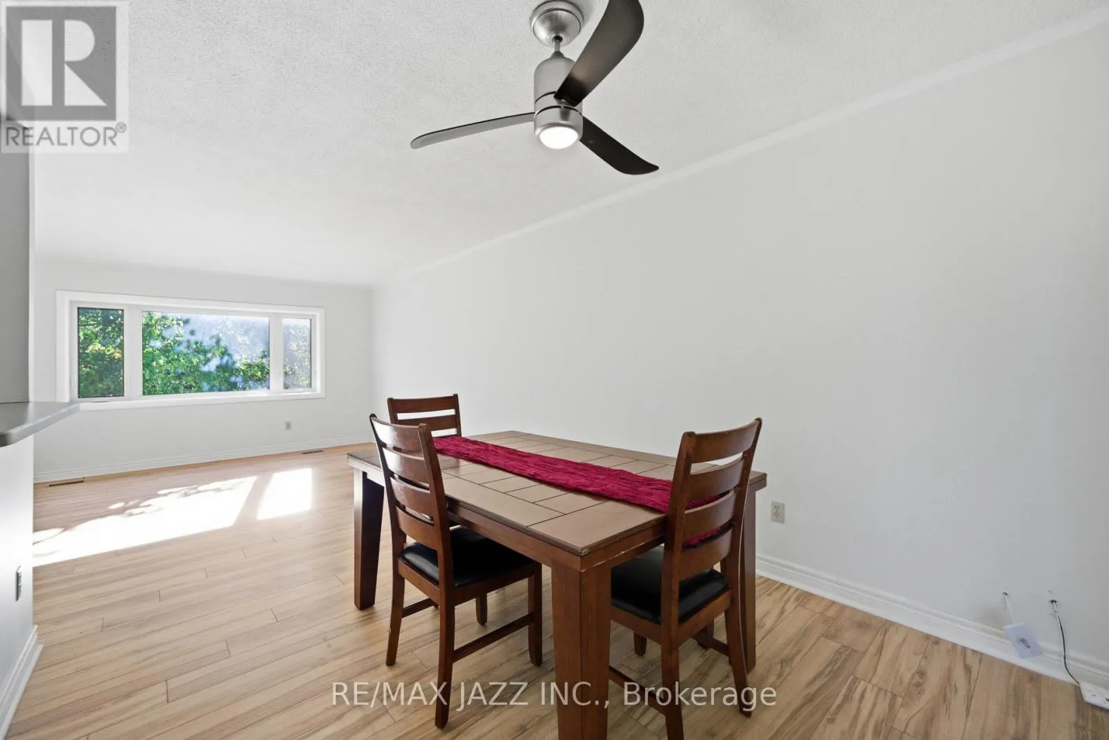 1708 REDWOOD DRIVE