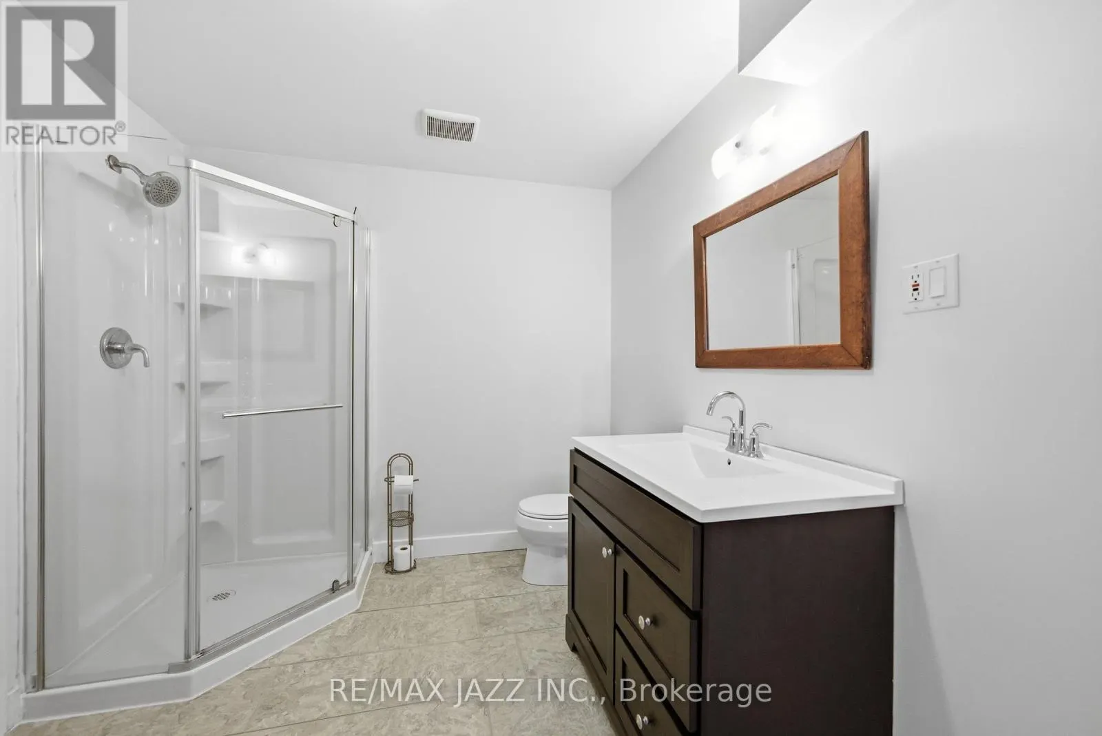 1708 REDWOOD DRIVE