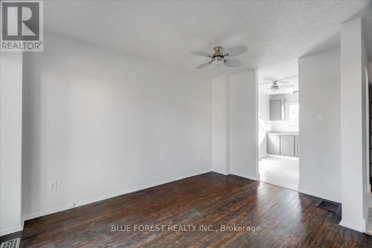 78 - 971 ADELAIDE STREET S, #78