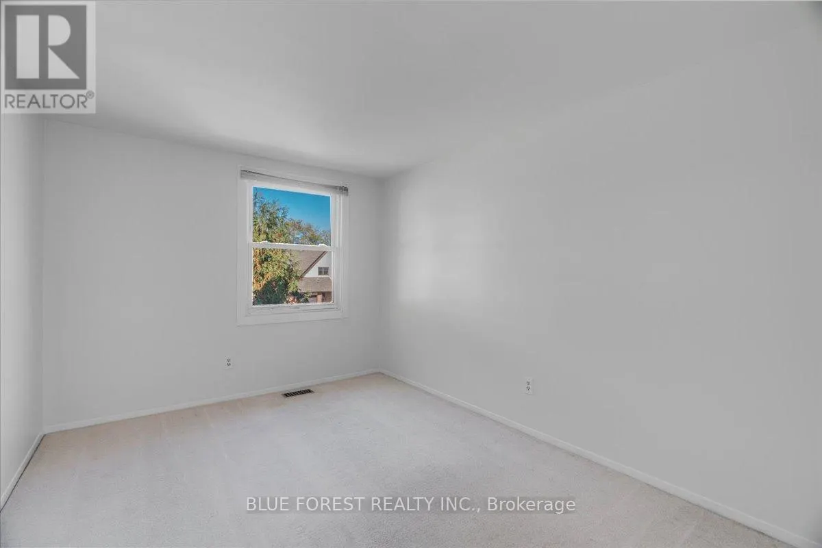 78 - 971 ADELAIDE STREET S, #78