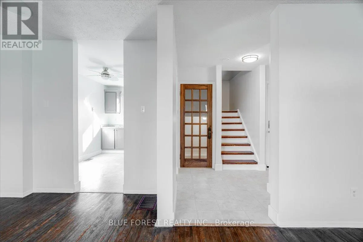 78 - 971 ADELAIDE STREET S, #78