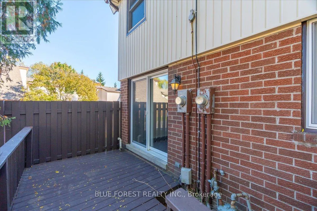78 - 971 ADELAIDE STREET S, #78