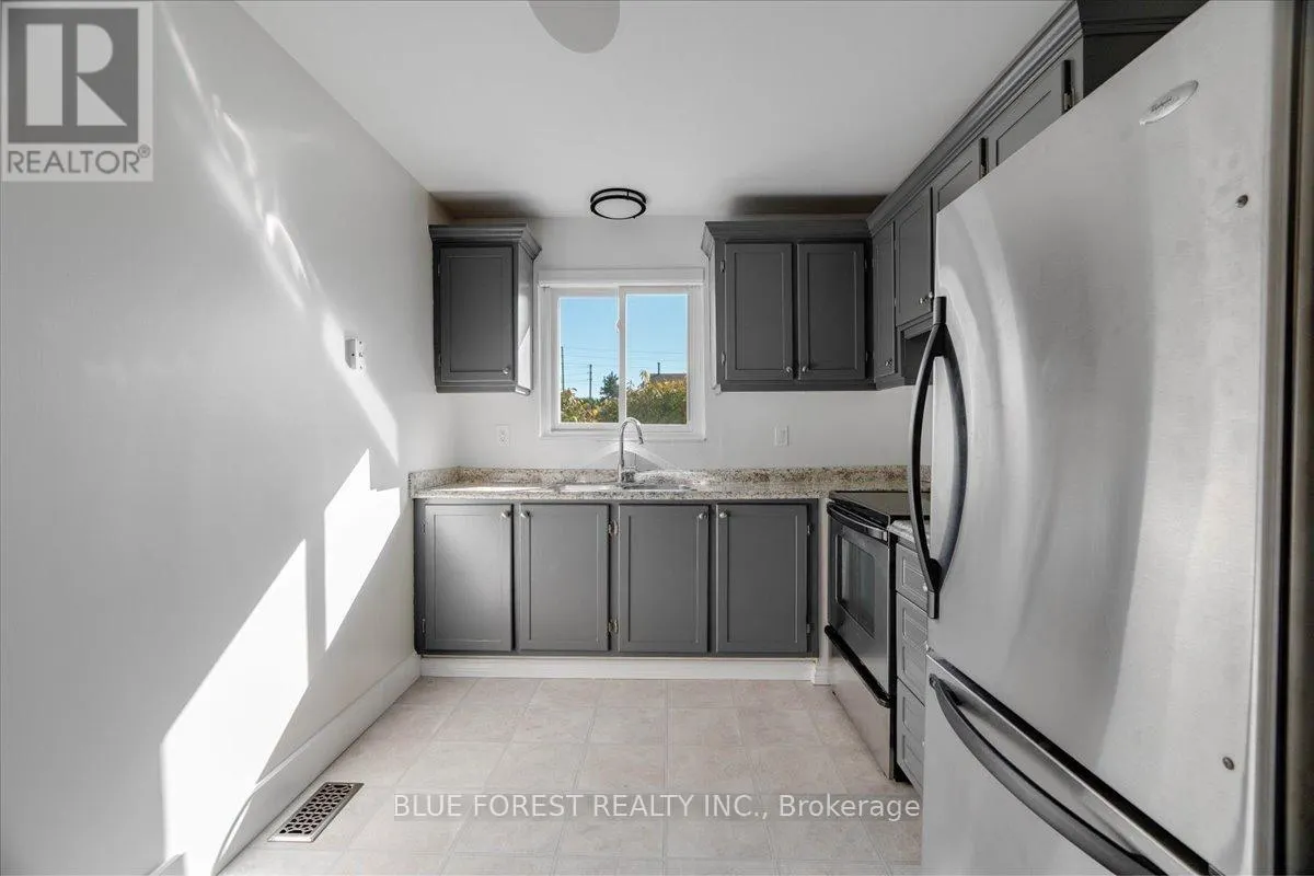 78 - 971 ADELAIDE STREET S, #78