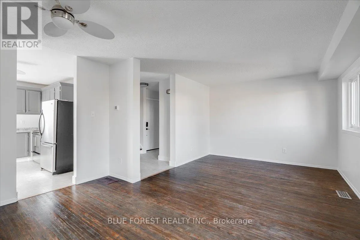 78 - 971 ADELAIDE STREET S, #78