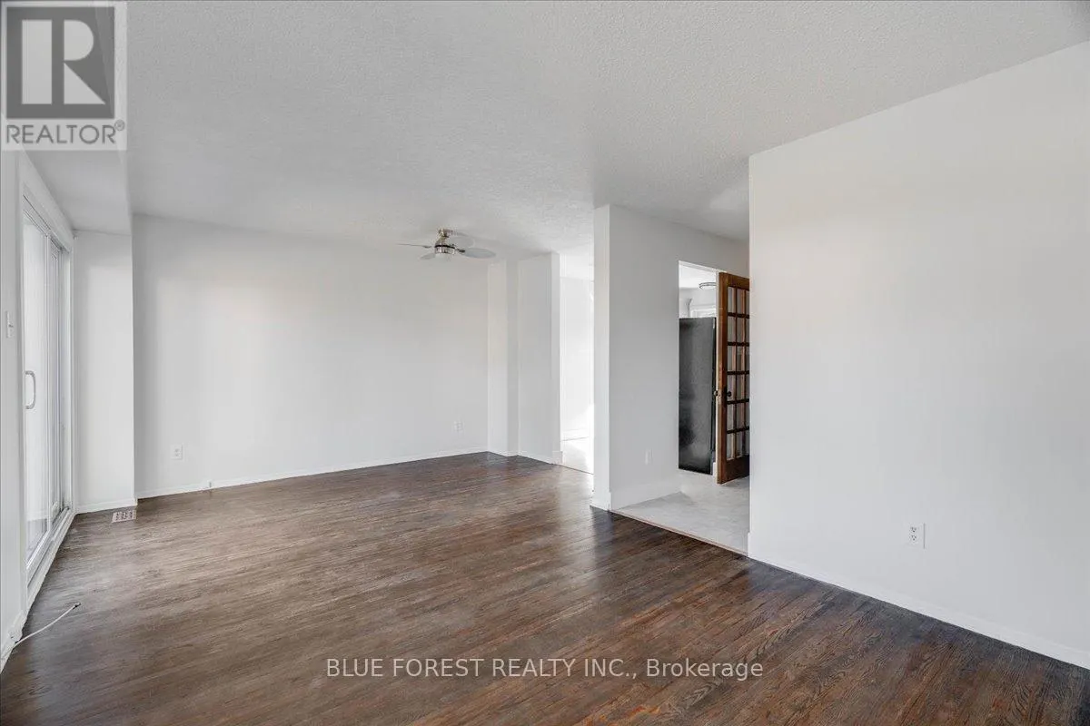 78 - 971 ADELAIDE STREET S, #78