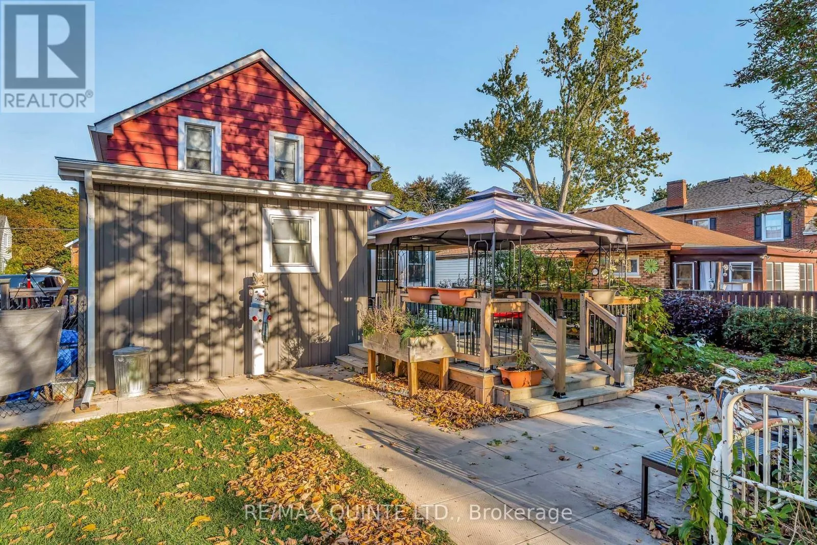 246 FOSTER AVENUE
