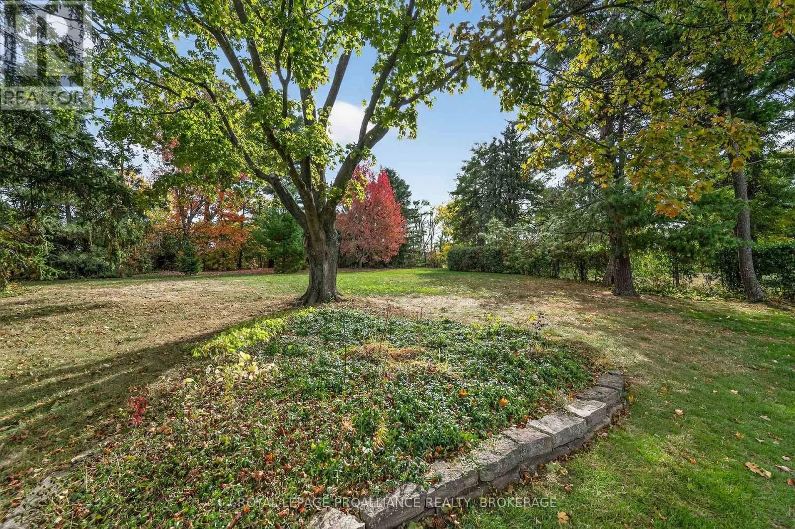 259 FAIRWAY HILL CRESCENT