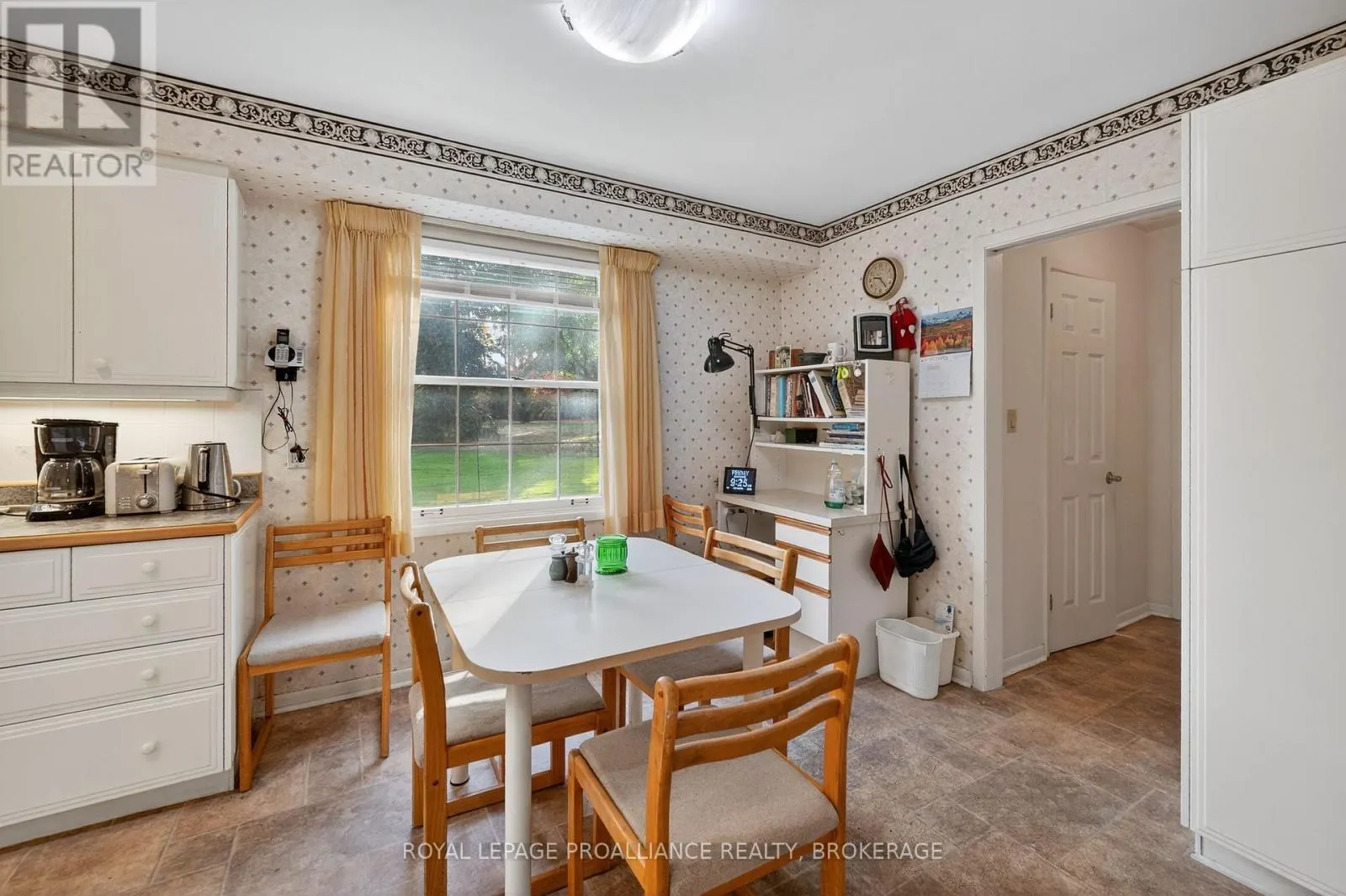 259 FAIRWAY HILL CRESCENT