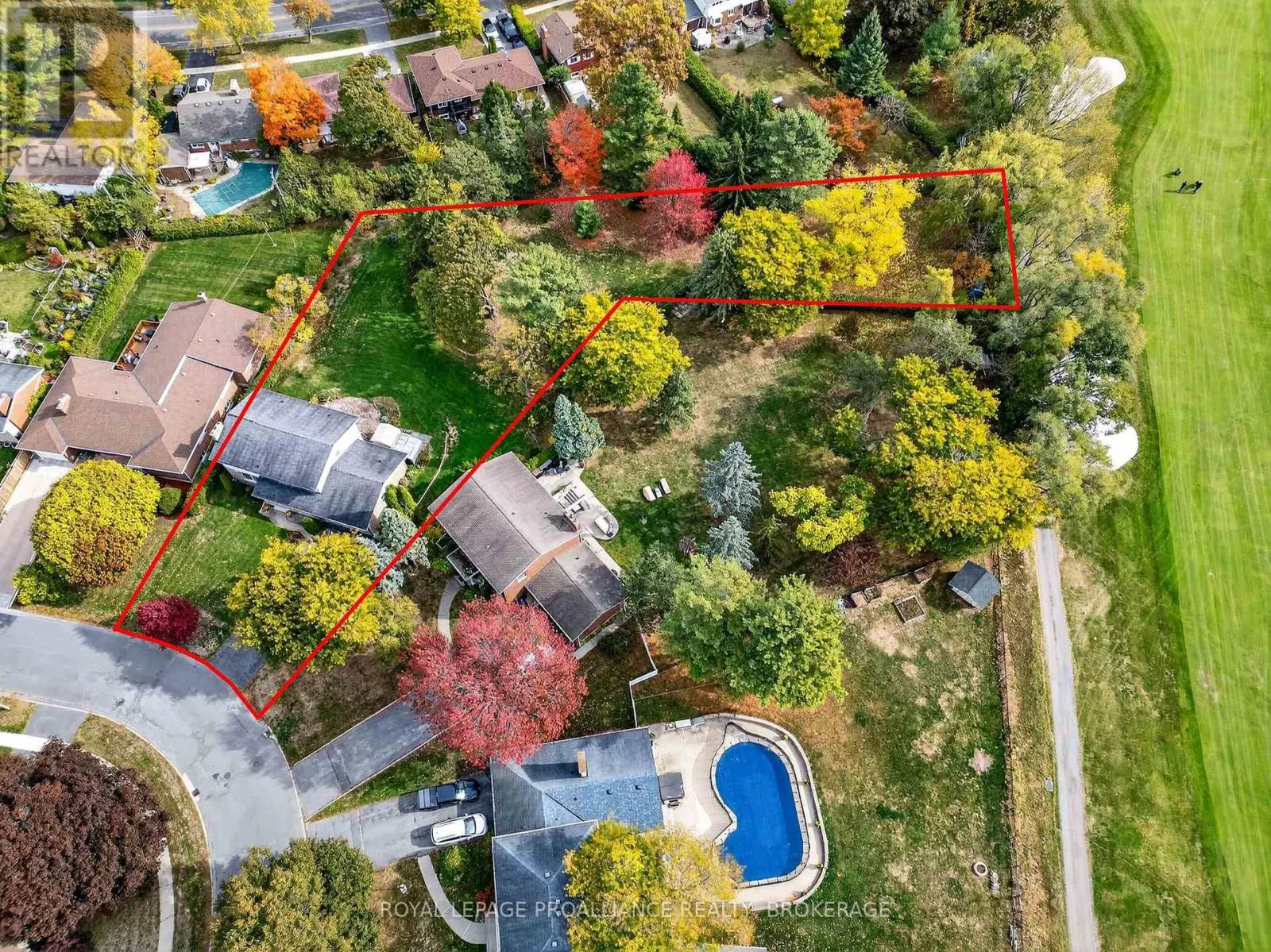 259 FAIRWAY HILL CRESCENT