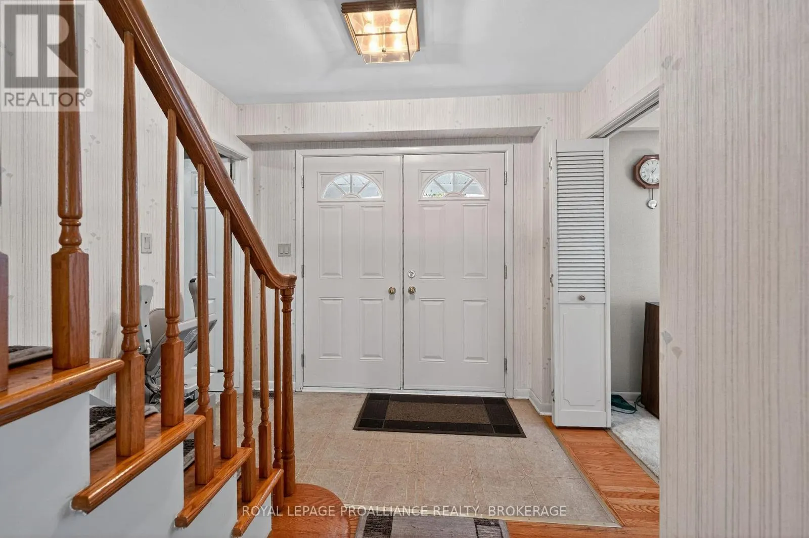 259 FAIRWAY HILL CRESCENT