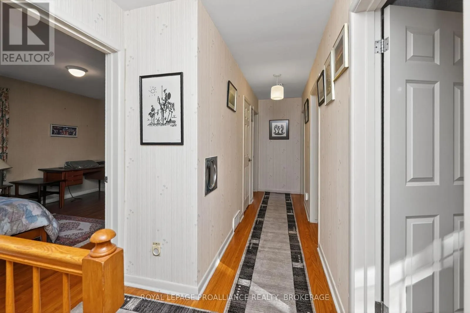 259 FAIRWAY HILL CRESCENT
