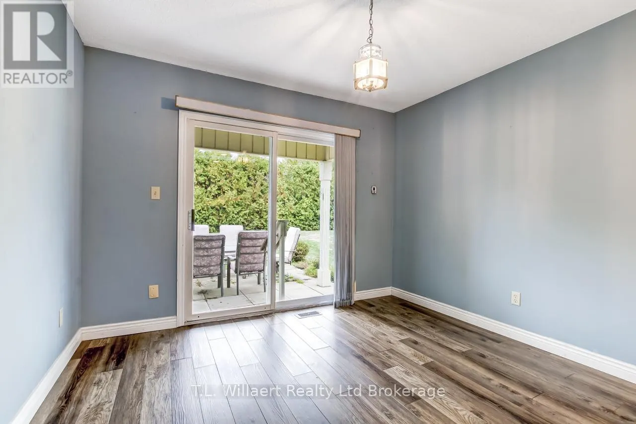 8 WILSON AVENUE