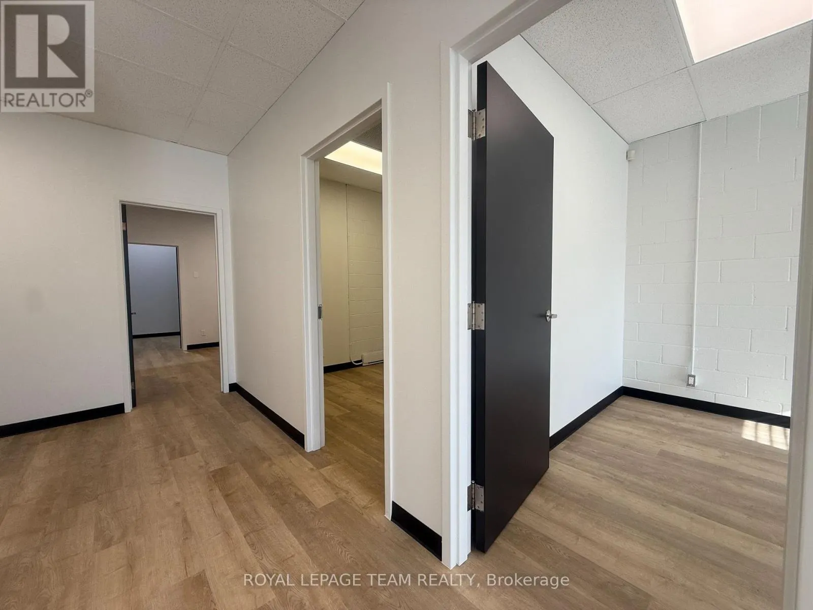 116 - 2700 LANCASTER ROAD