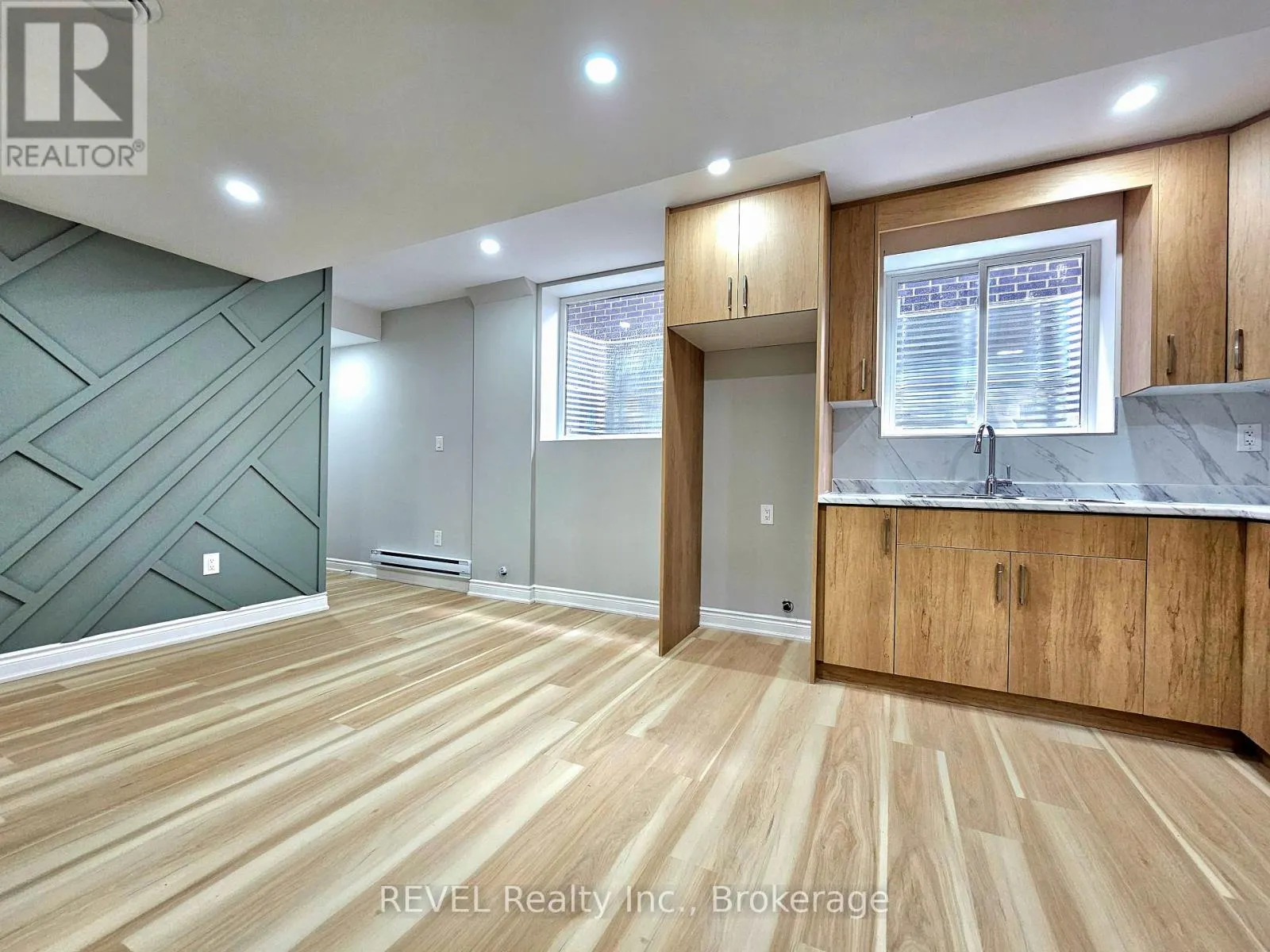BASEMENT - 54 MCLAUGHLIN STREET, #BASEMENT