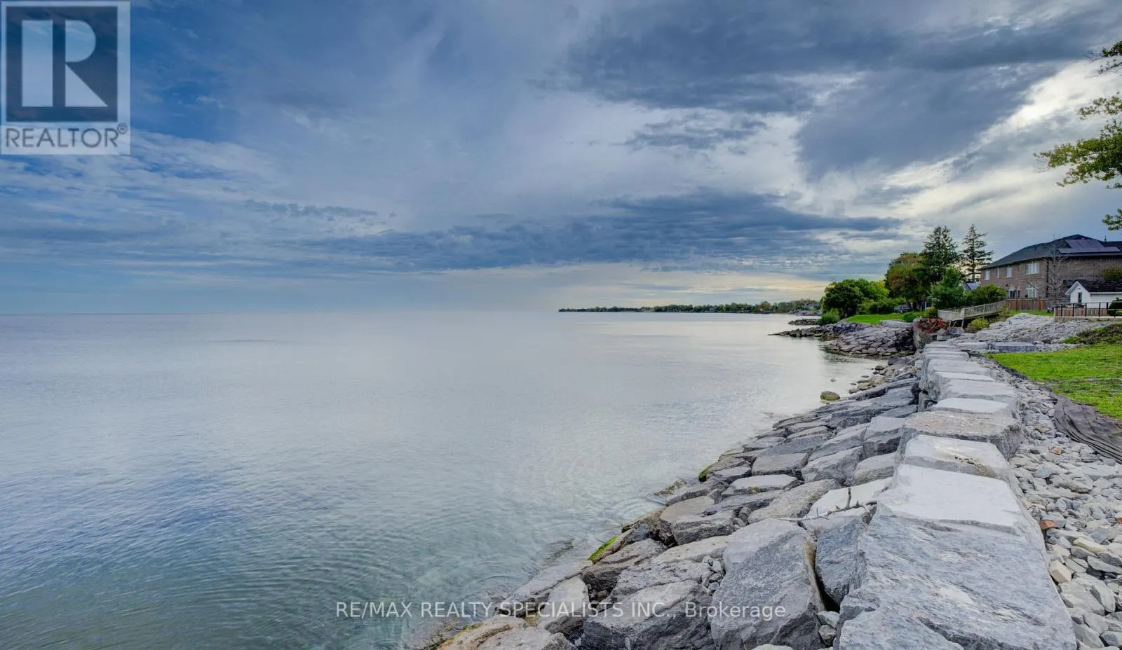 46 SEABREEZE CRESCENT