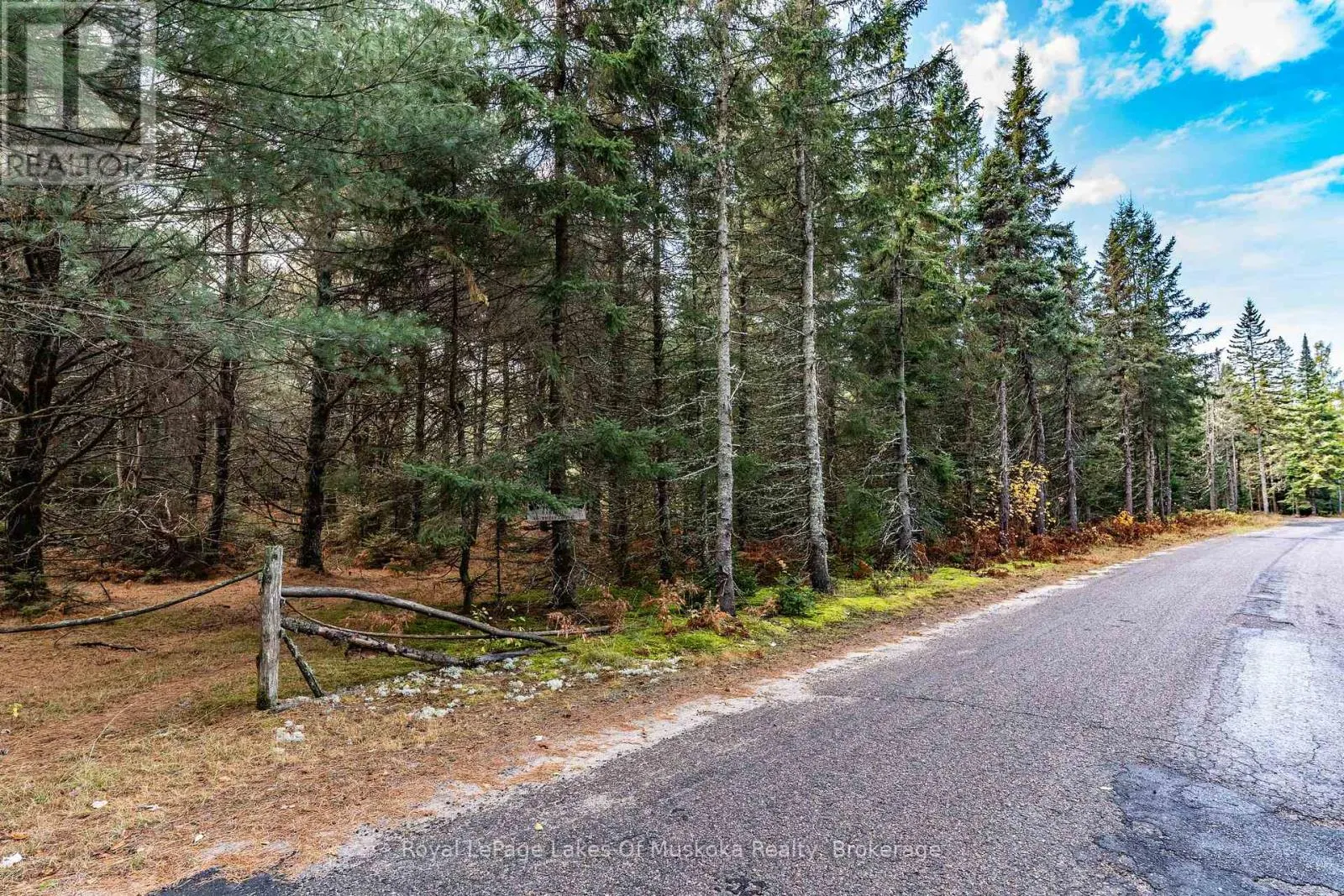 267 & 321 CARDWELL LAKE ROAD