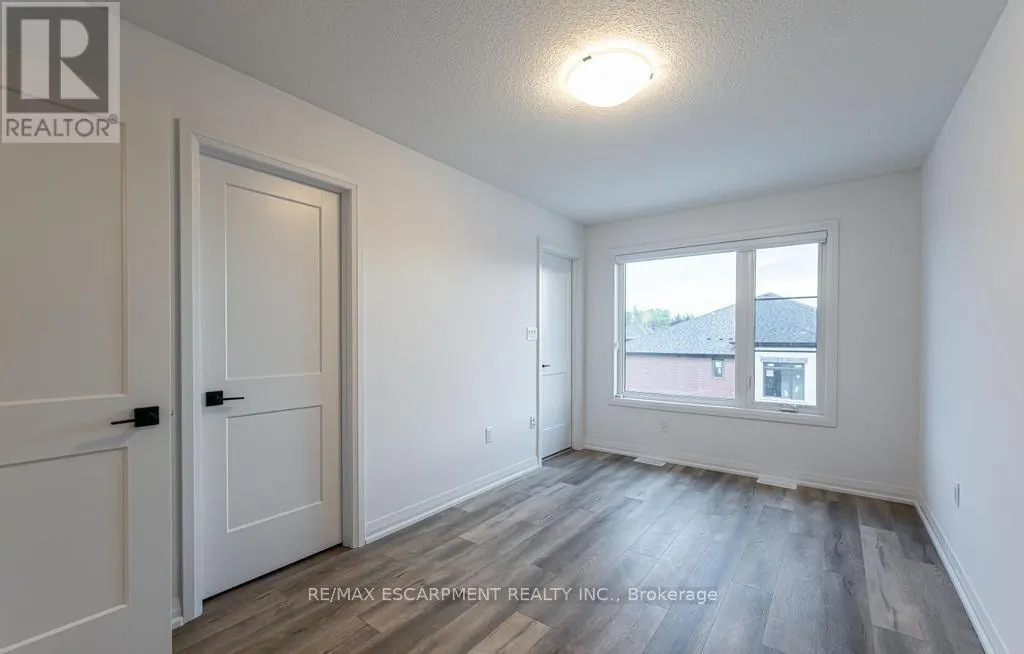 5 - 120 COURT DRIVE