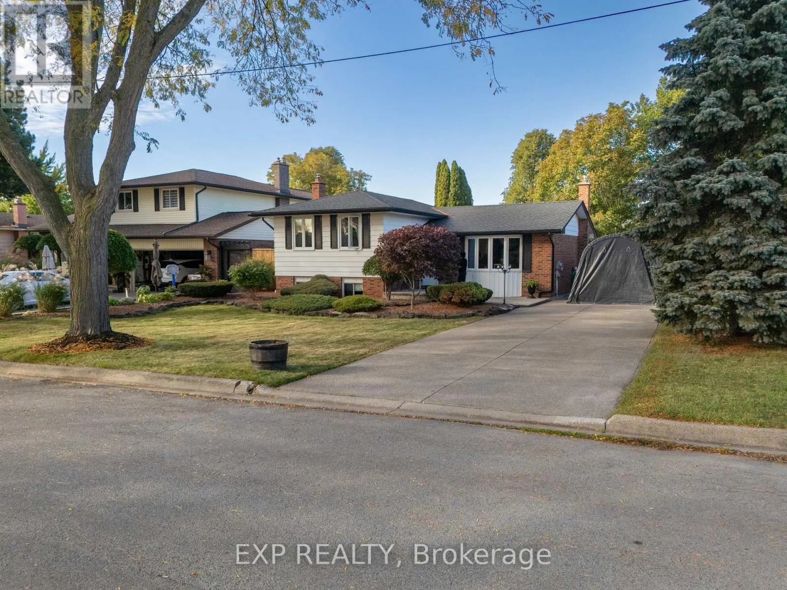 7141 ROSSEAU PLACE