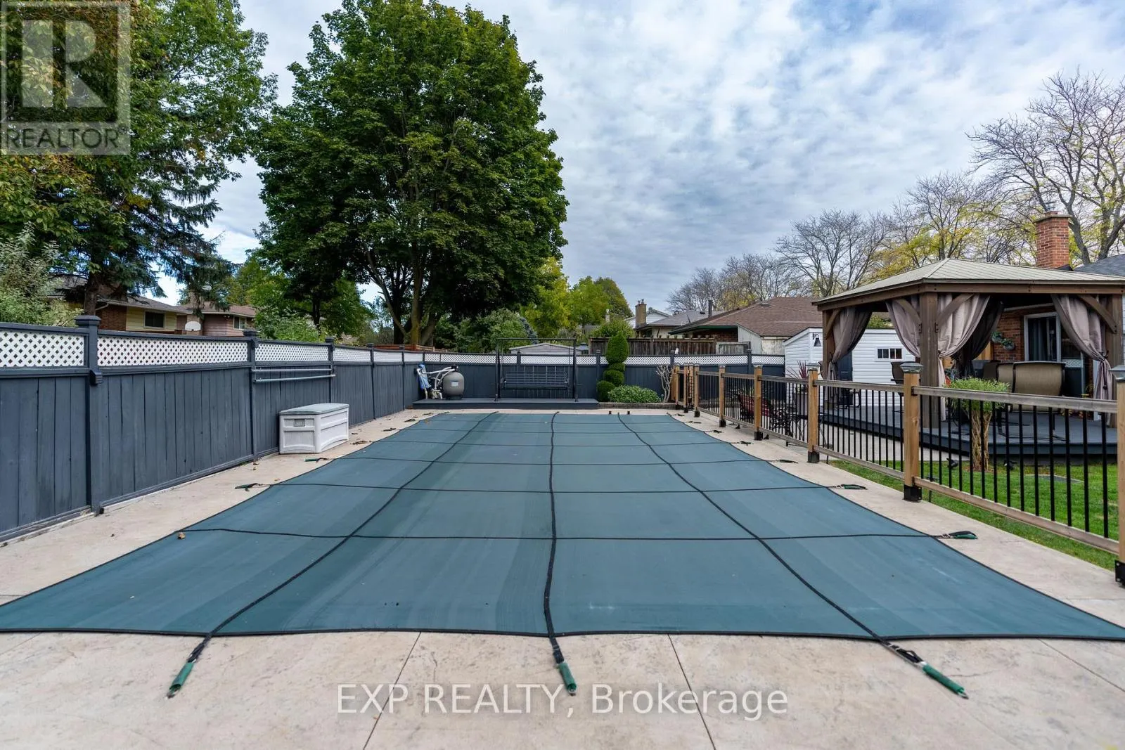 7141 ROSSEAU PLACE