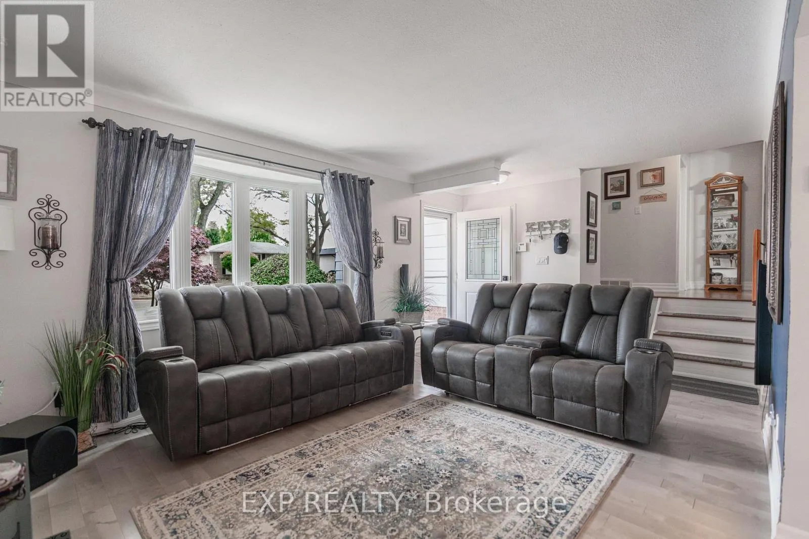 7141 ROSSEAU PLACE