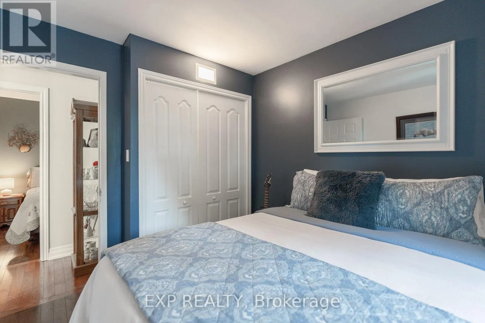 7141 ROSSEAU PLACE