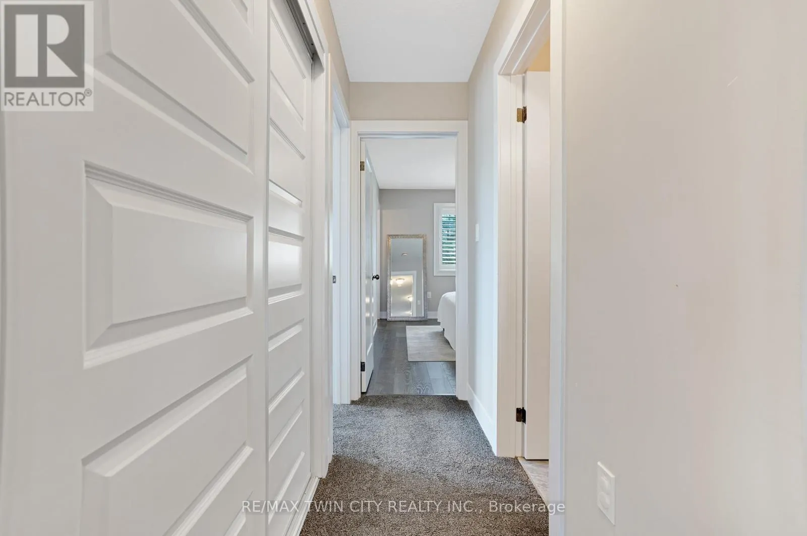 138 JACOB STREET E