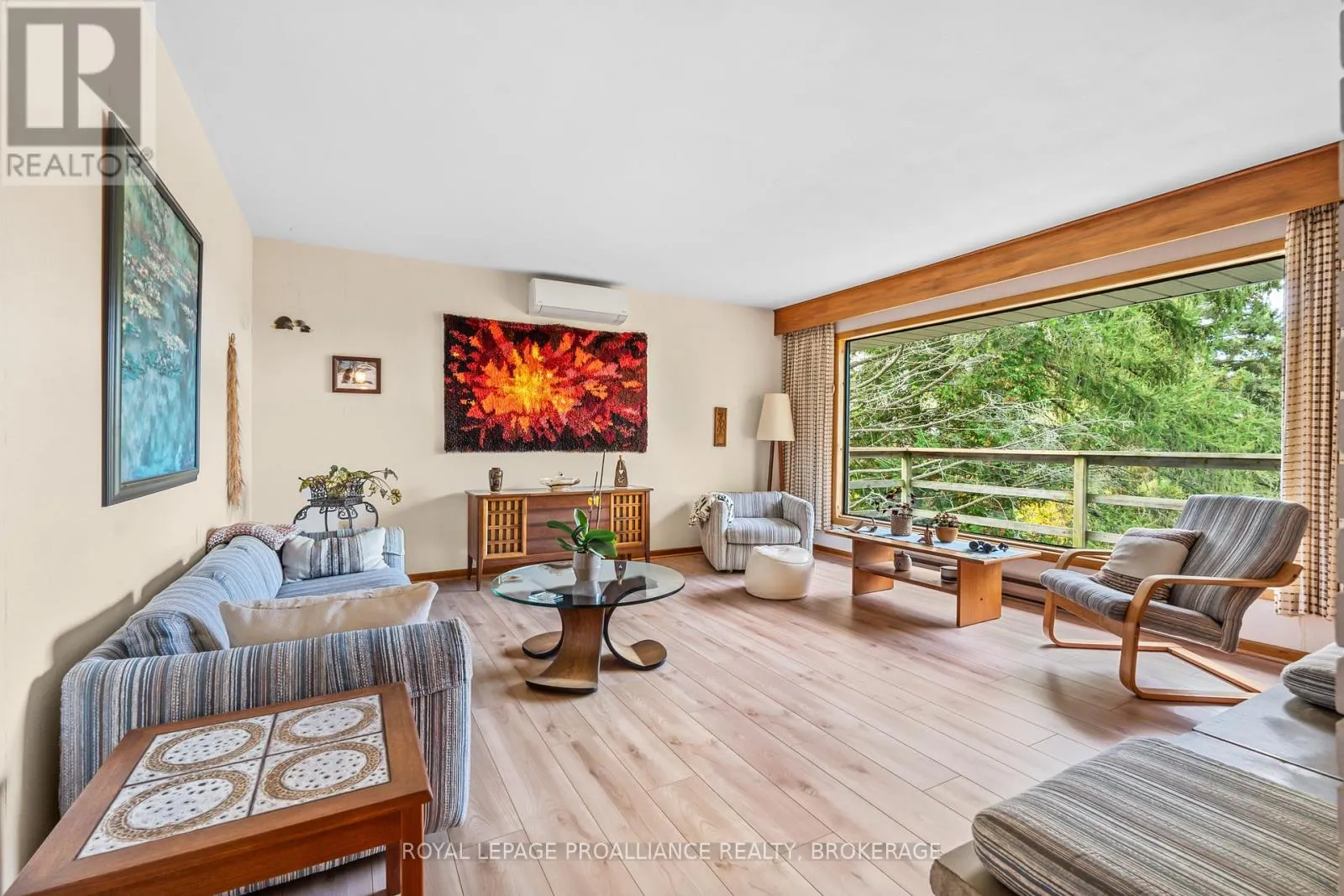 1125 LINCOLN DRIVE
