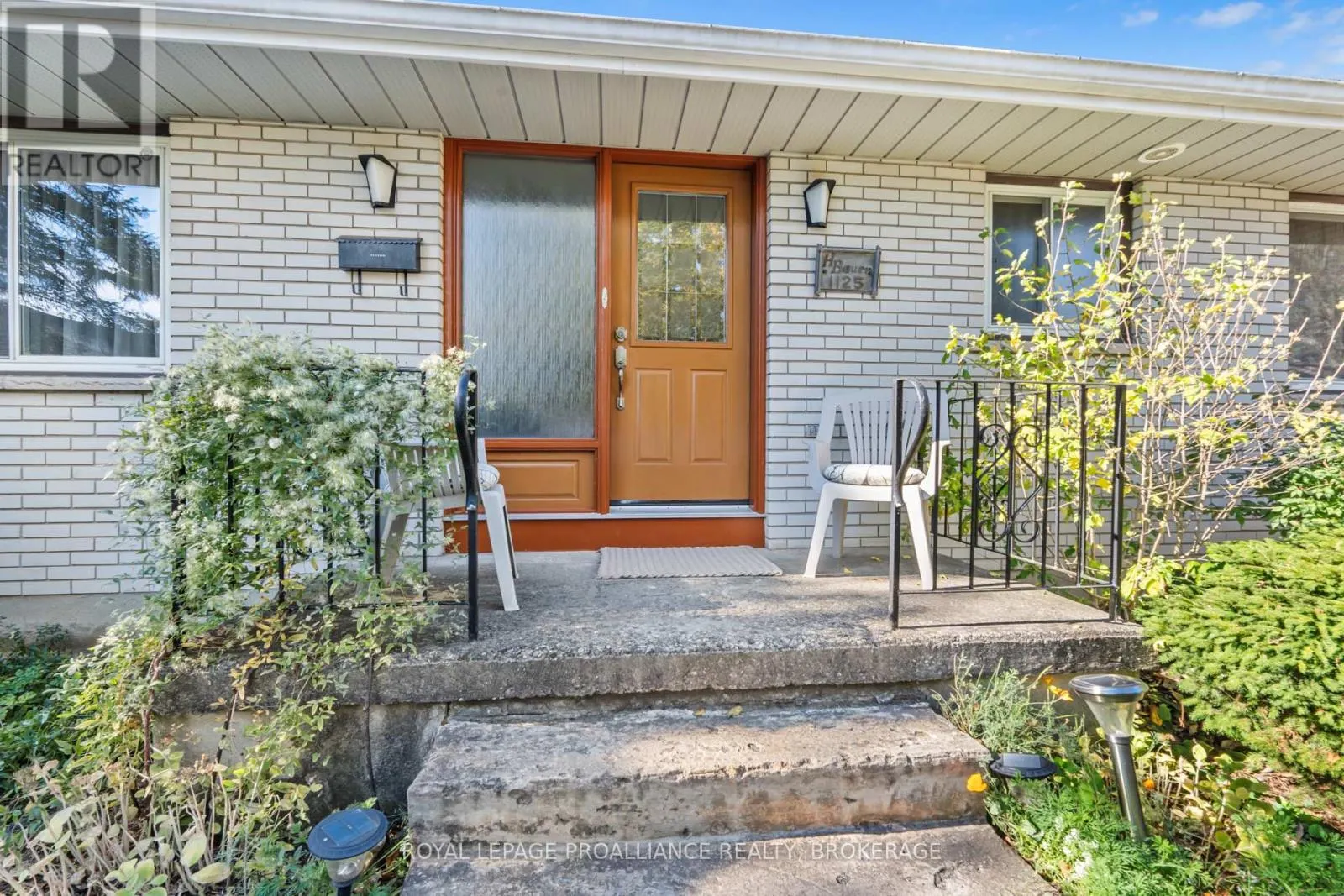 1125 LINCOLN DRIVE