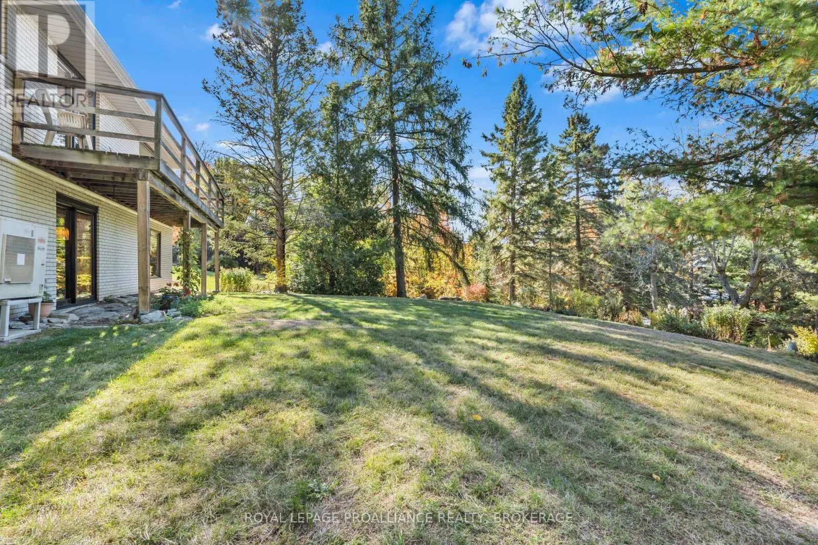 1125 LINCOLN DRIVE