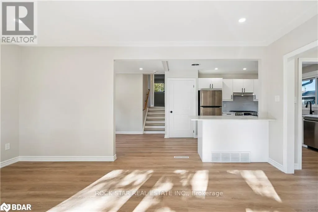 MAIN - 10 SYCAMORE STREET