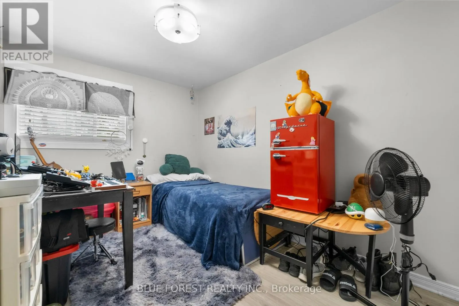 18 - 166 SOUTHDALE ROAD W, #18