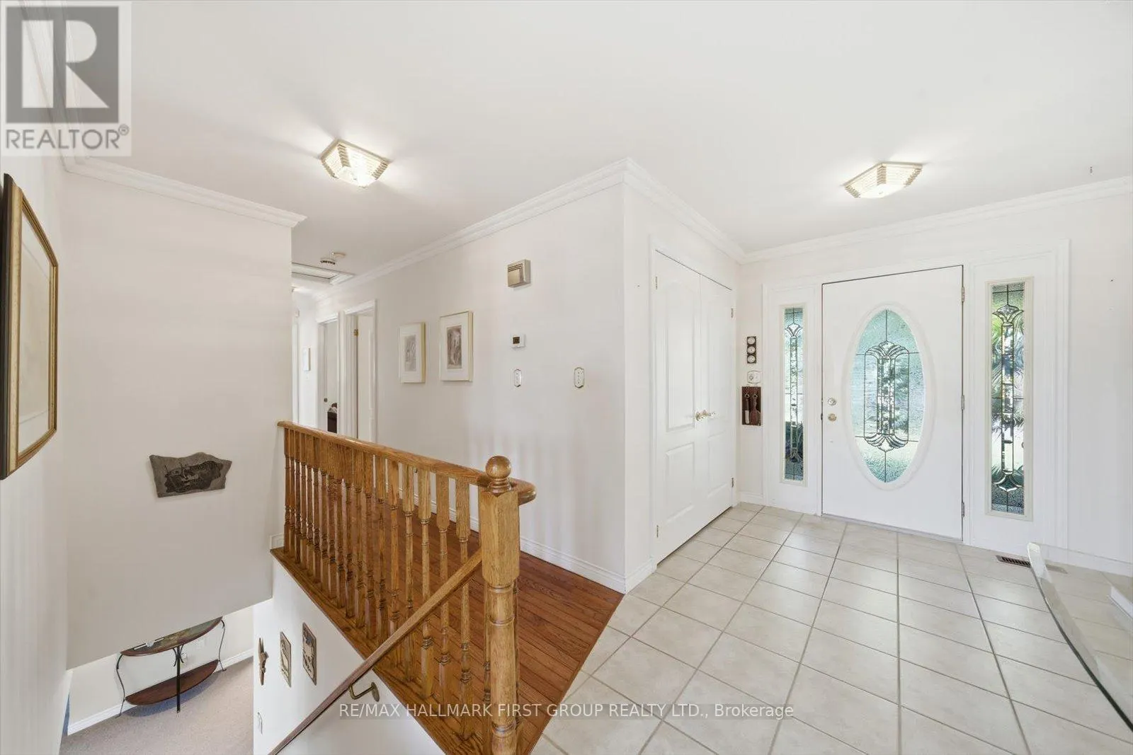 4 SUNRISE COURT