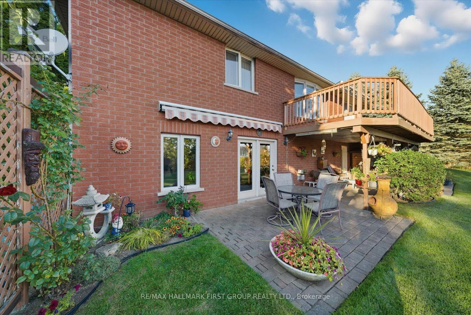 4 SUNRISE COURT