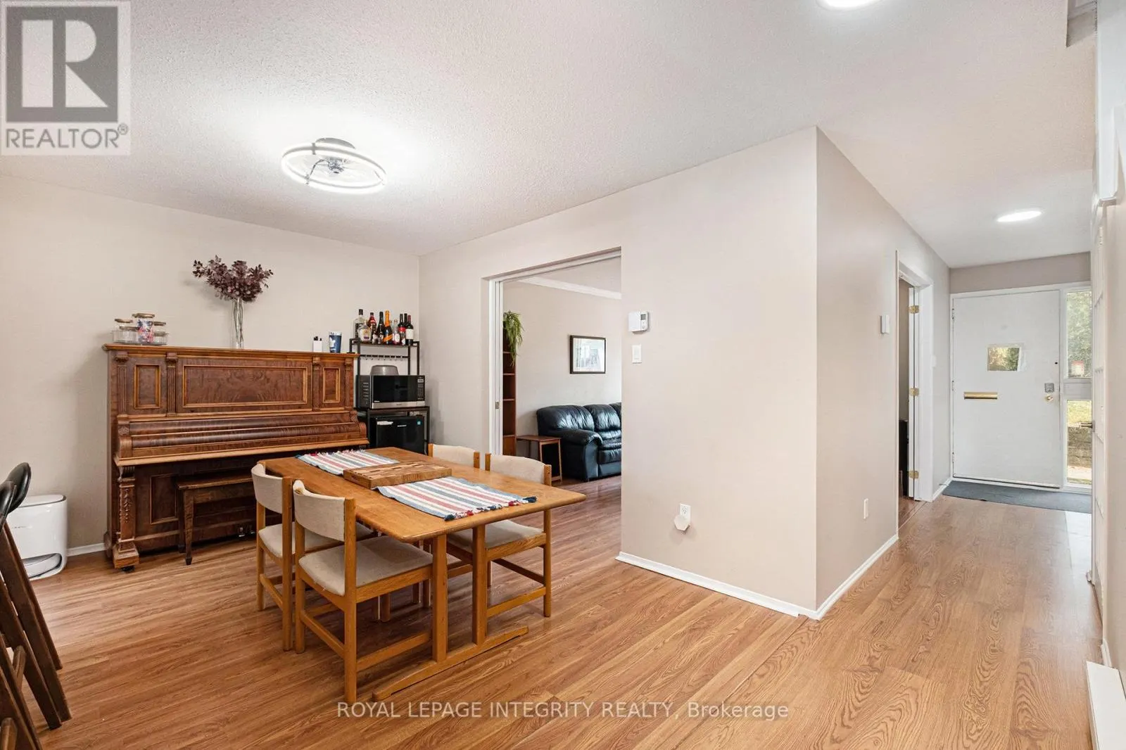 12 - 3691 ALBION ROAD