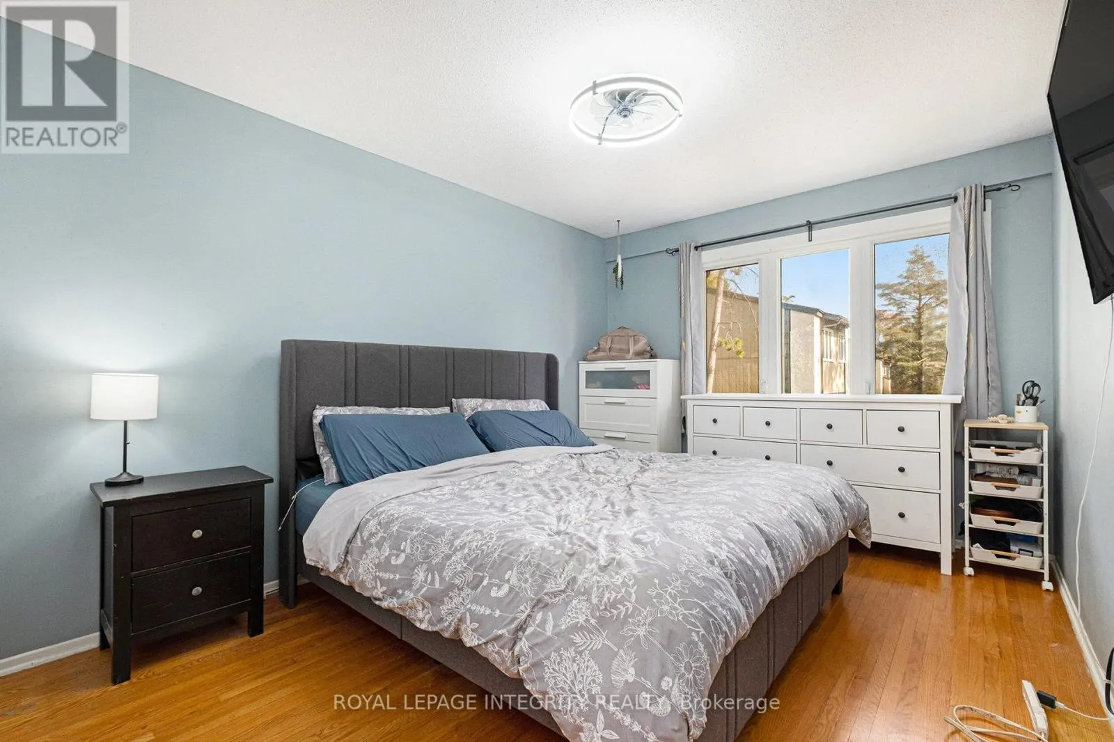 12 - 3691 ALBION ROAD