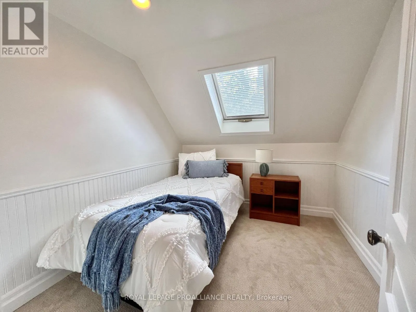 9 MOUNT PLEASANT ROAD