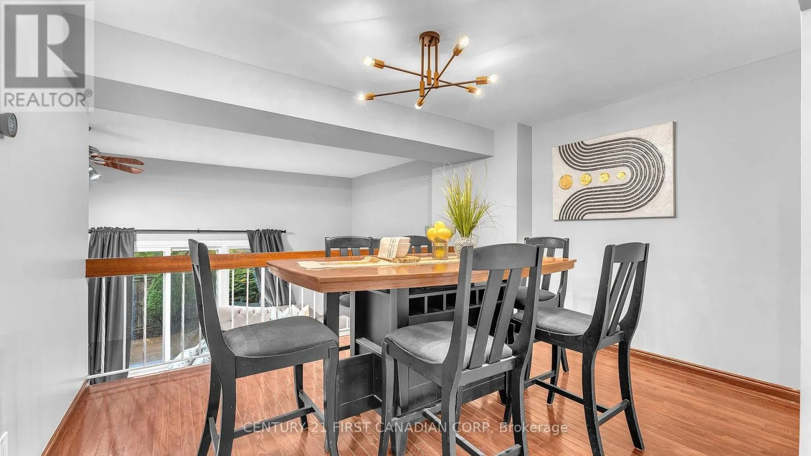 22 - 300 SANDRINGHAM CRESCENT, #22