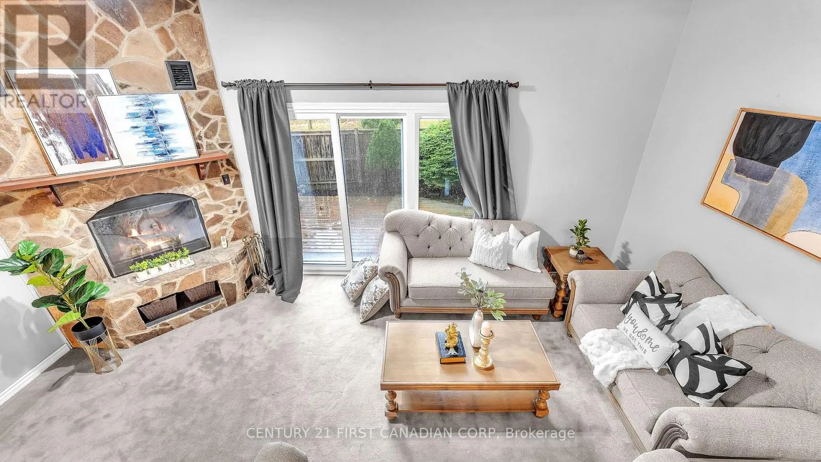 22 - 300 SANDRINGHAM CRESCENT, #22