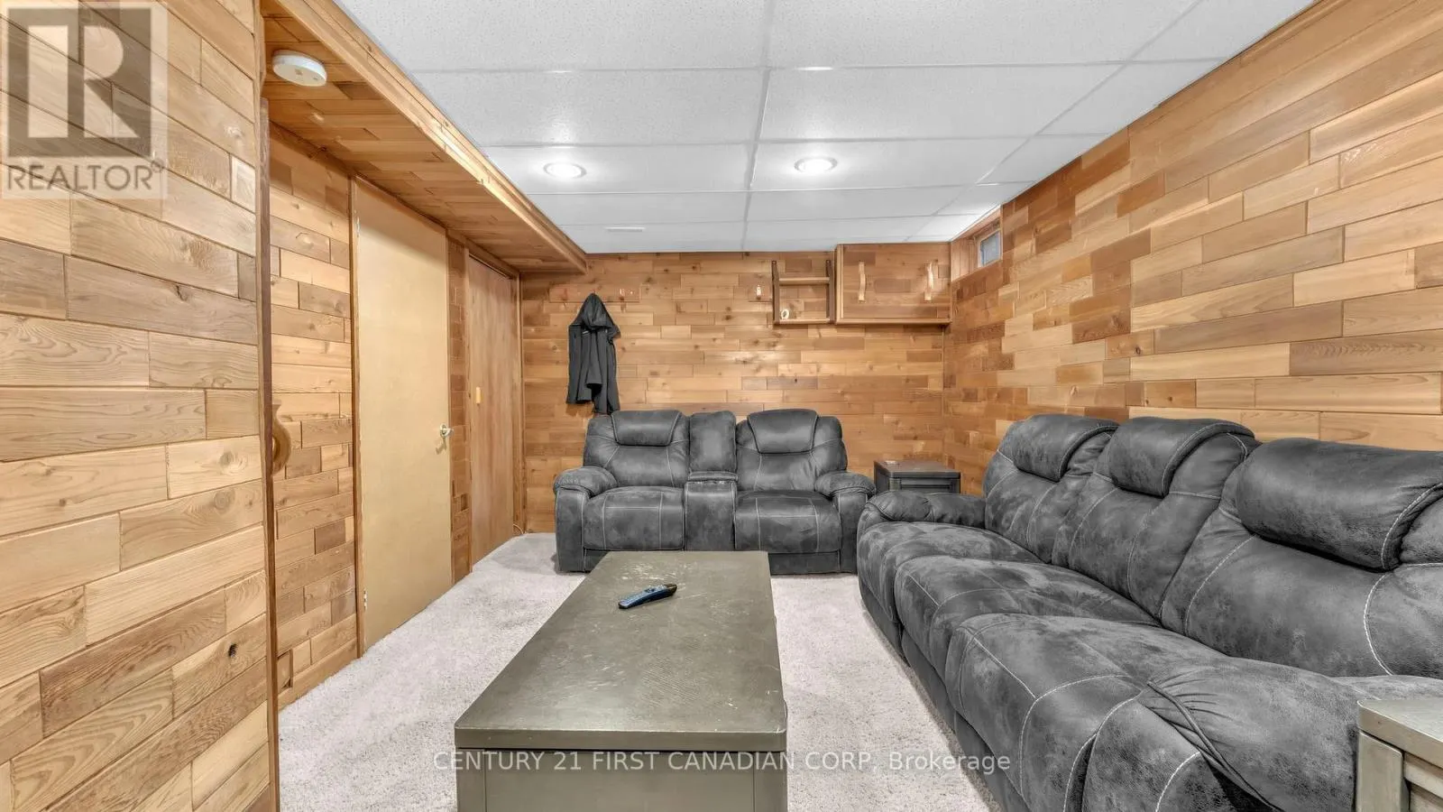 22 - 300 SANDRINGHAM CRESCENT, #22
