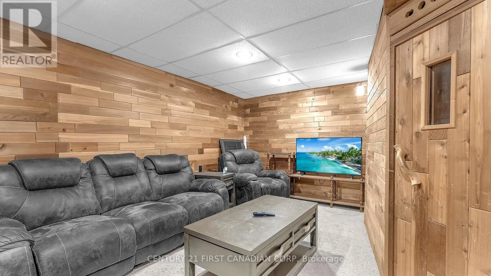 22 - 300 SANDRINGHAM CRESCENT, #22