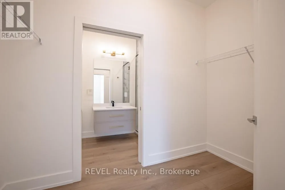 405 - 77 YATES STREET, #405