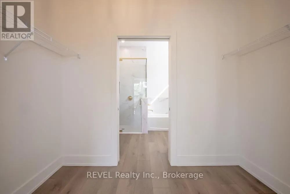 405 - 77 YATES STREET, #405