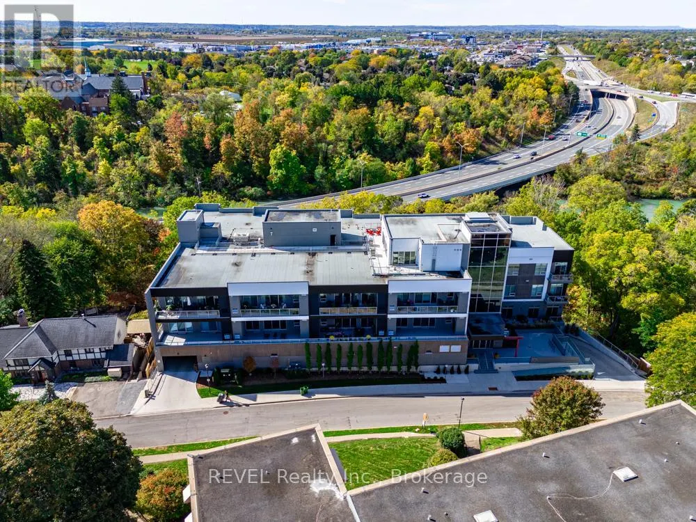 405 - 77 YATES STREET, #405
