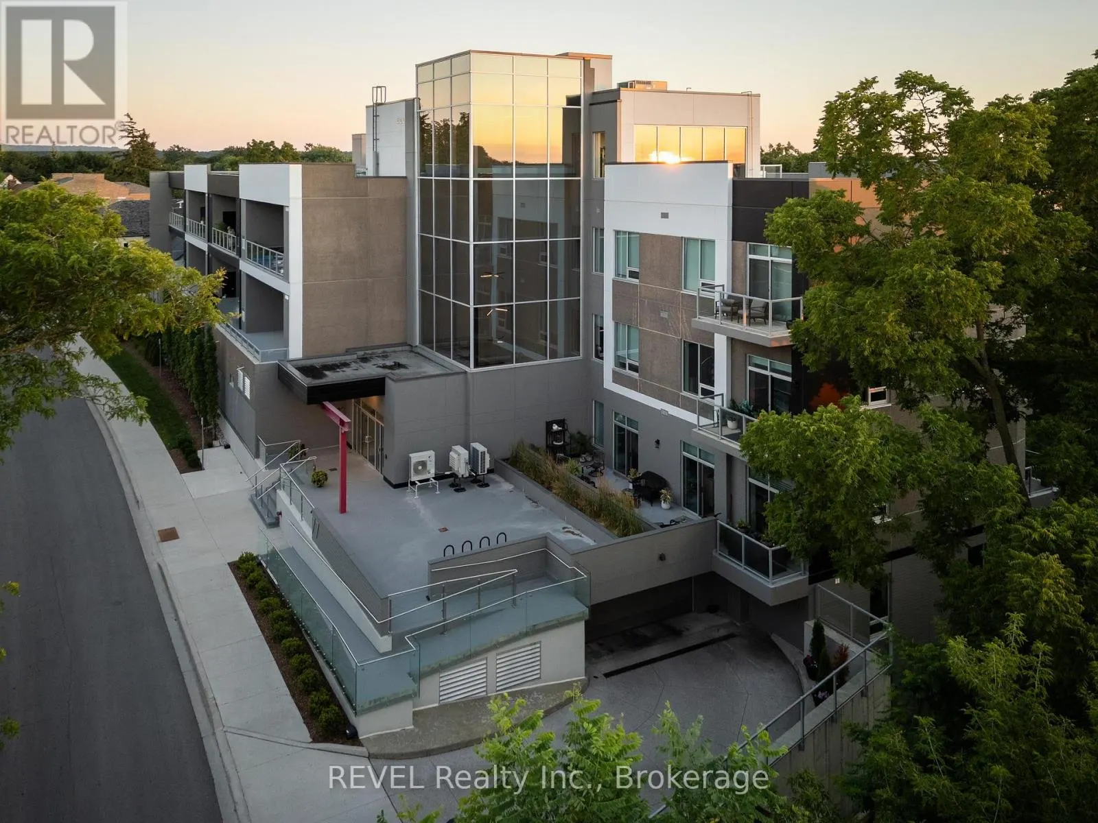 405 - 77 YATES STREET, #405