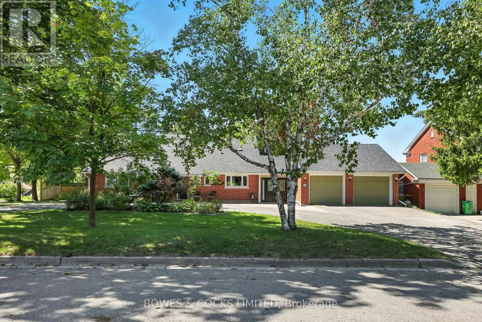 433 MANORHILL AVENUE