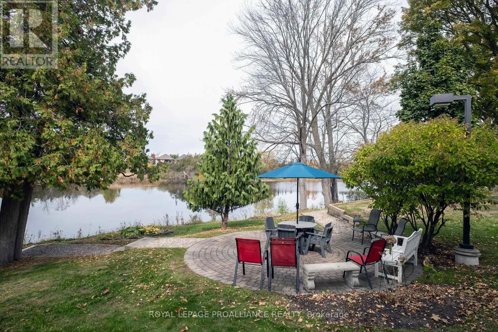 8 - 351 CANNIFTON ROAD N, #8