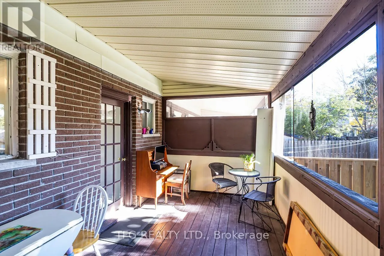789 CRAWFORD DRIVE